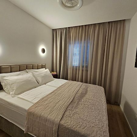Charming Seaside Apartments Noa & Jakov, Zaboric Sibenik 外观 照片