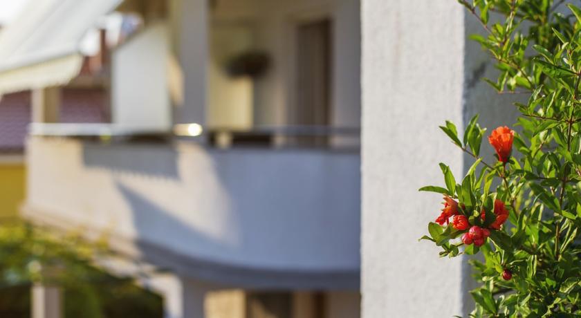 Charming Seaside Apartments Noa & Jakov, Zaboric Sibenik 客房 照片