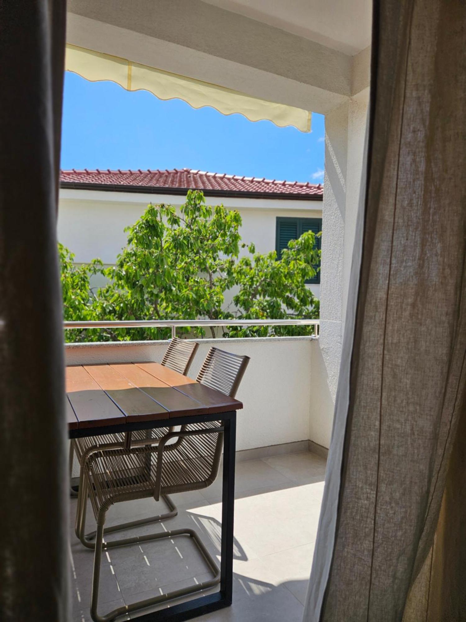 Charming Seaside Apartments Noa & Jakov, Zaboric Sibenik 外观 照片