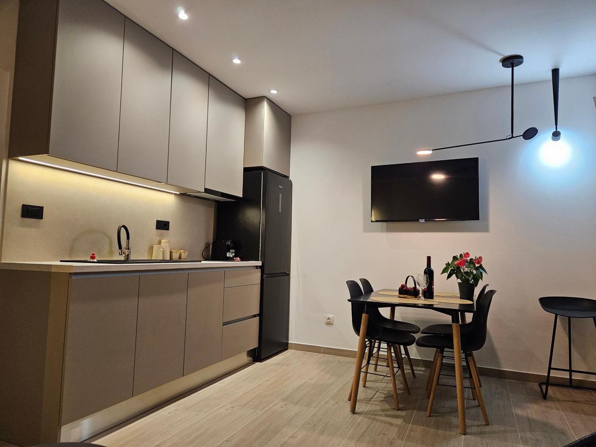 Charming Seaside Apartments Noa & Jakov, Zaboric Sibenik 外观 照片